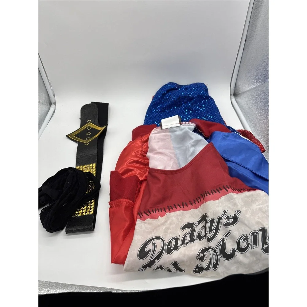 Harley Quinn‎ Women's Costume Size Large With Black fishnet stockings & wig